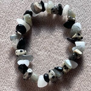 Handmade Black & White Monochrome Natural Chip Beaded Bracelet, Size 7”